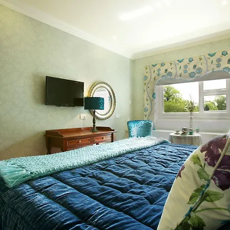 Hotel Arbutus 4*