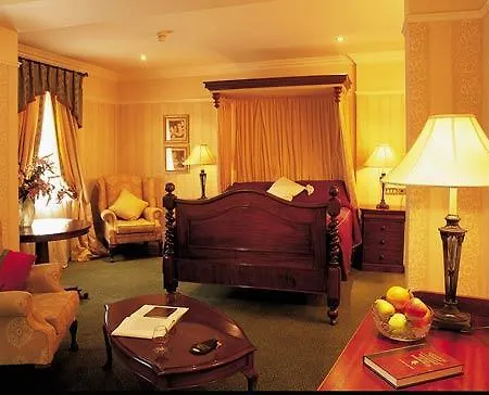 Hotel Arbutus
