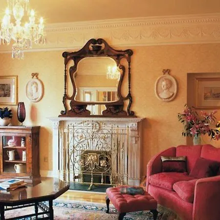 Arbutus 4* Killarney