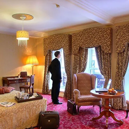 Arbutus Hotel 4*