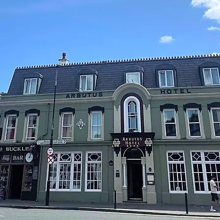 Hotel Arbutus