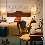 Arbutus Hotel 4*